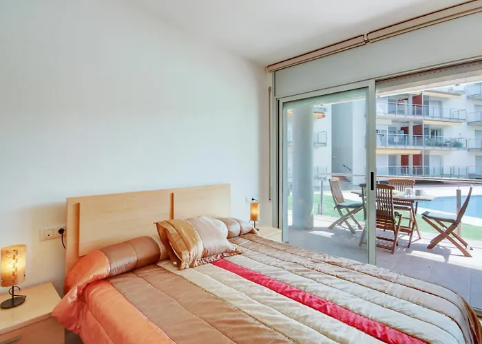 Global Immo 3379 Mestral Bx 8 Apartment *